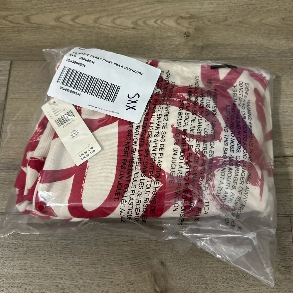 NWT! Anthropologie Maeve Heart Printed Sweater - Size XXS 🐬 - Picture 9 of 10